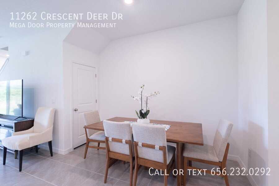 11262 Crescent Deer Dr - Photo 6 of 35