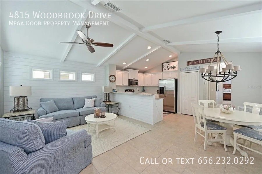 4815 Woodbrook Dr - Photo 4 of 30
