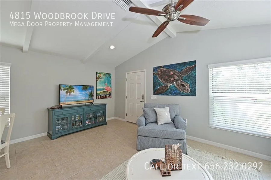 4815 Woodbrook Dr - Photo 6 of 30