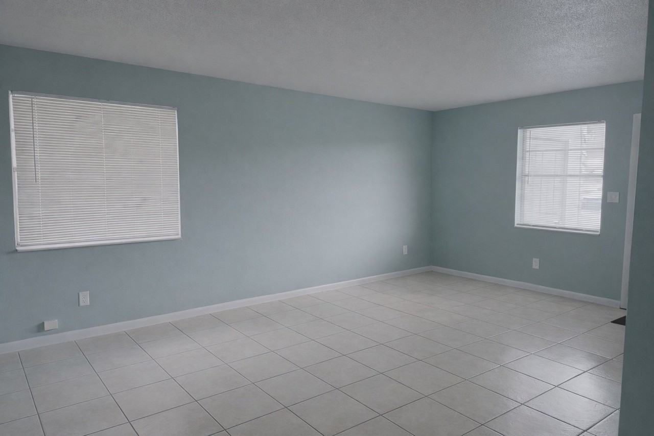 3701 Sw 59th Ter #11 - Photo 2 of 8