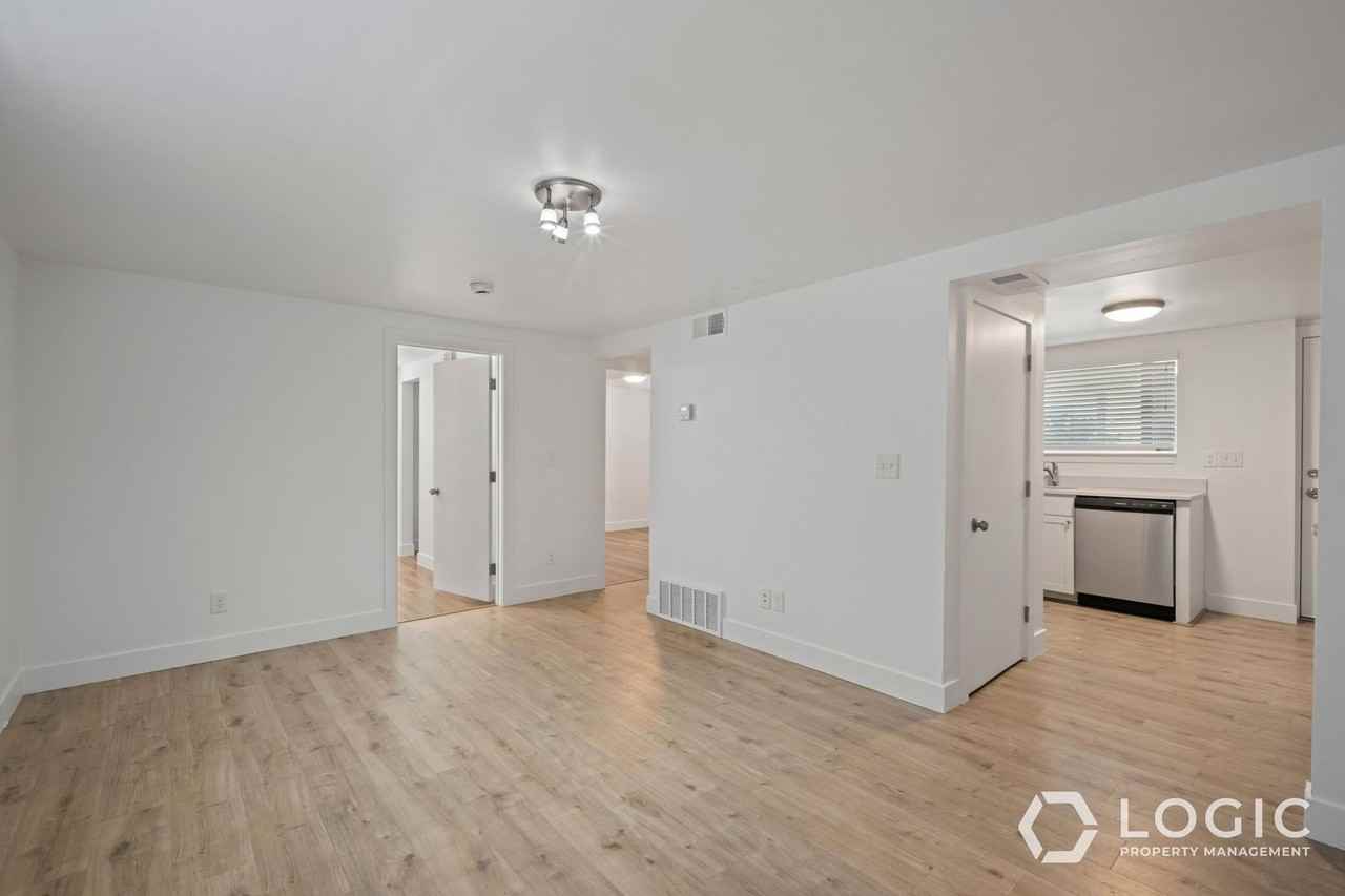 4222 S 4800 W - Photo 4 of 16