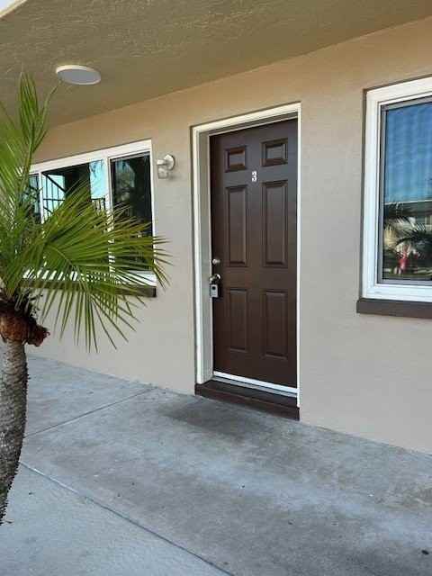 411 S Nimbus Ave #3 - Photo 2 of 6