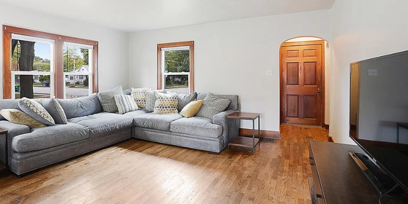 973 Hickory Hill Dr - Photo 5 of 8