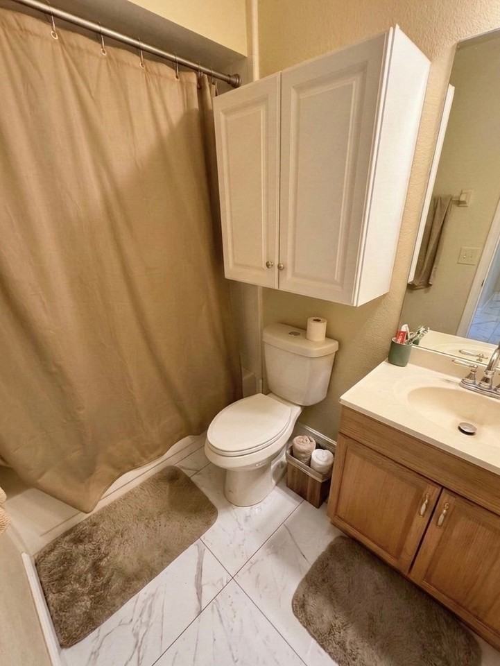 355B Springdale Dr - Photo 4 of 10