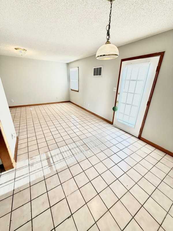 1290 Milligan Hwy - Photo 4 of 9