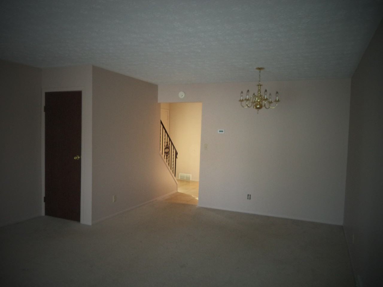 Cedar Woods Condos - Photo 2 of 7