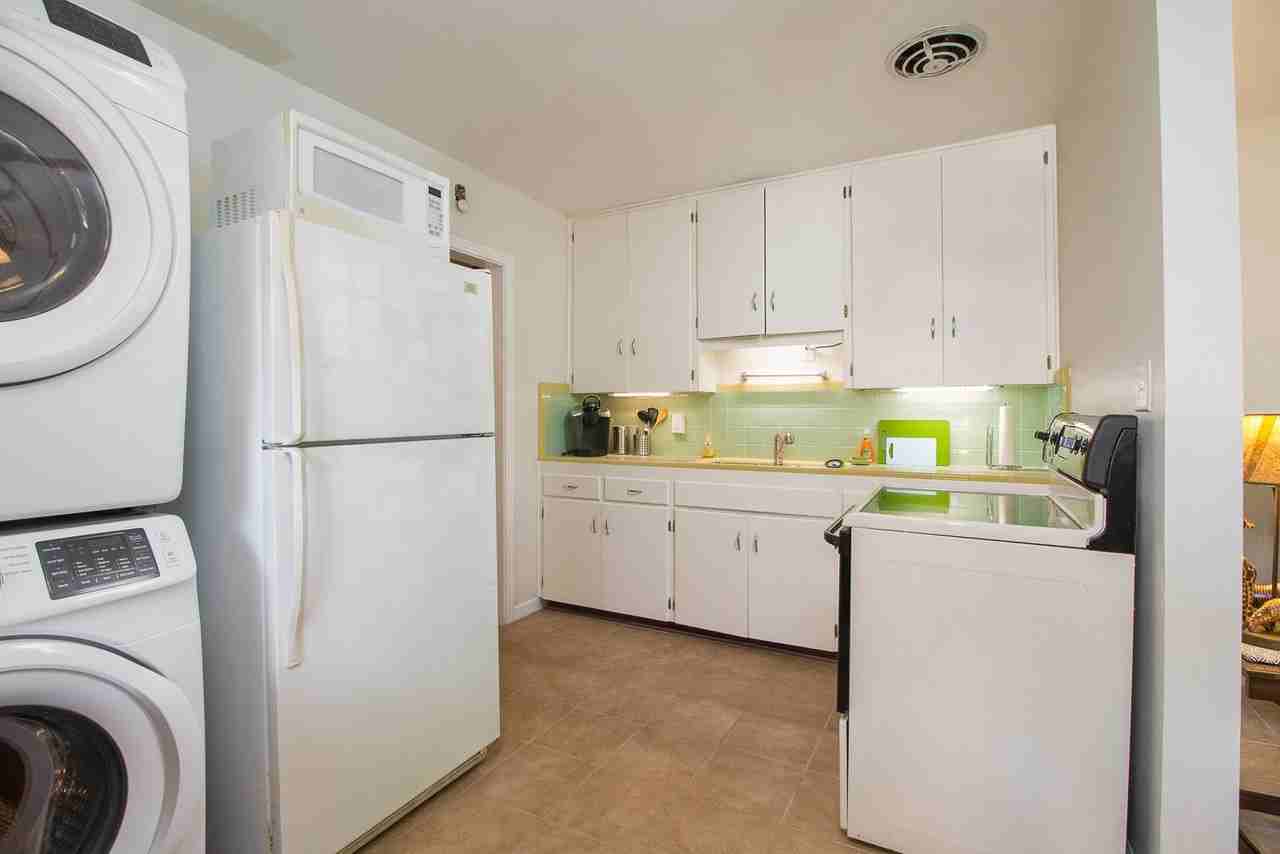 111 Nw 21st St #111 - Photo 4 of 8