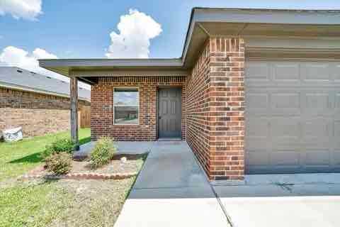 6105 Amelia Earhart Blvd #A - Photo 2 of 26