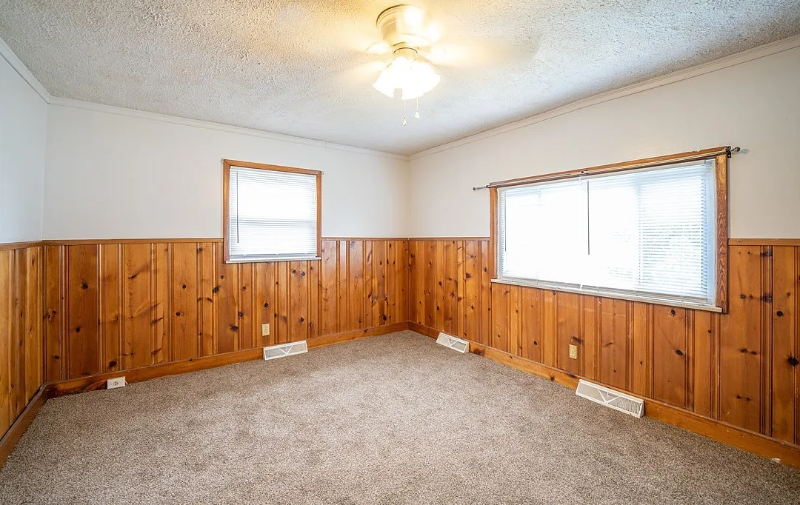 935 Somerset Dr - Photo 7 of 20
