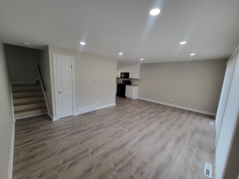 486 Duane Ter #C - Photo 4 of 10