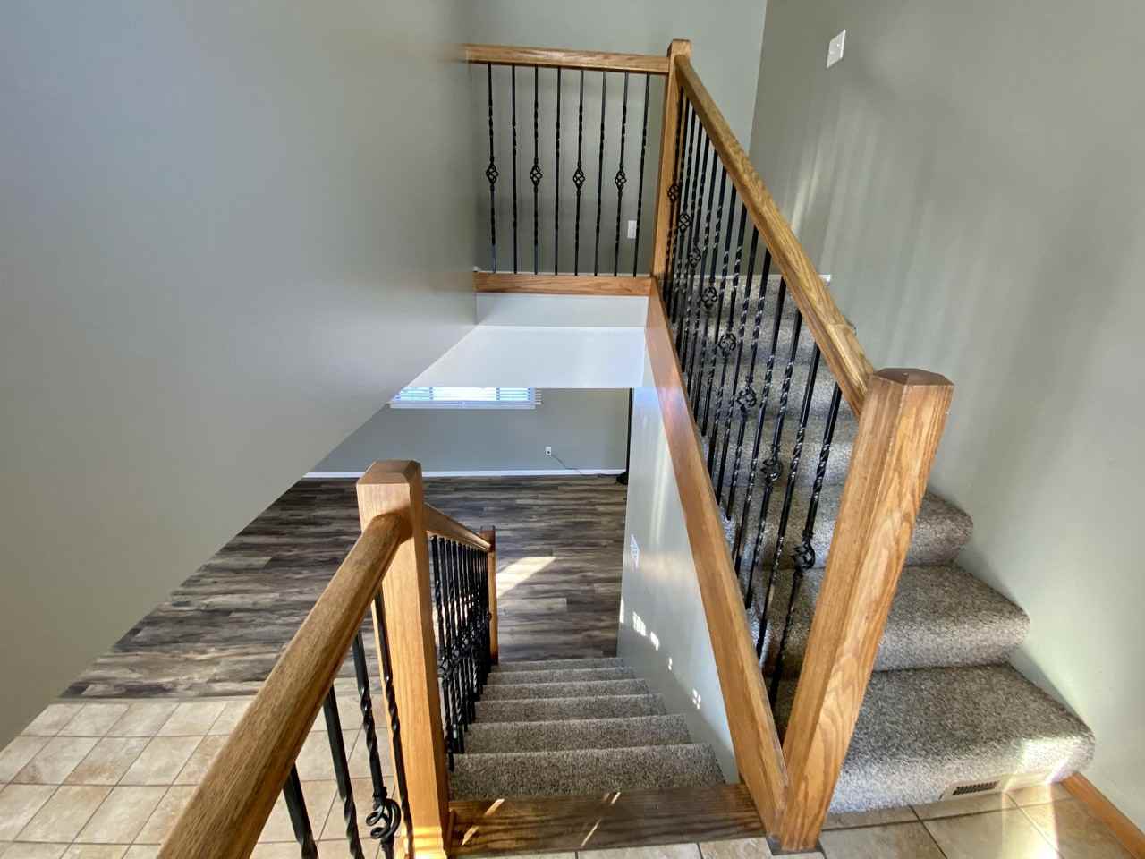 1339 Easter Ln - Photo 6 of 49