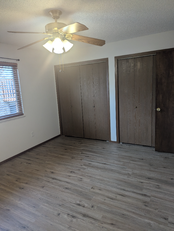 3229 Frontier St - Photo 6 of 10