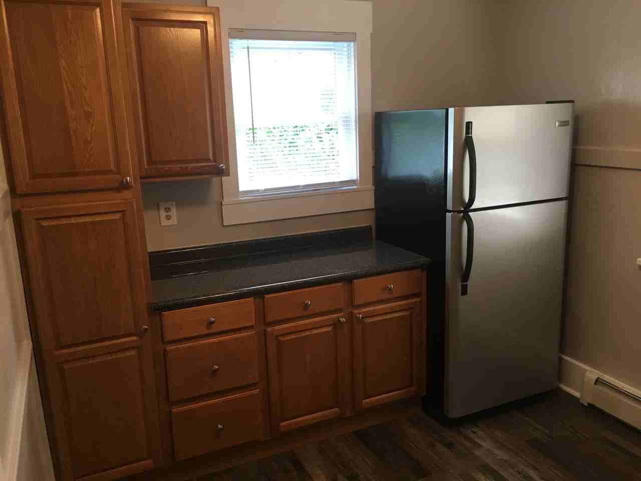 47 Roser St - Photo 4 of 6