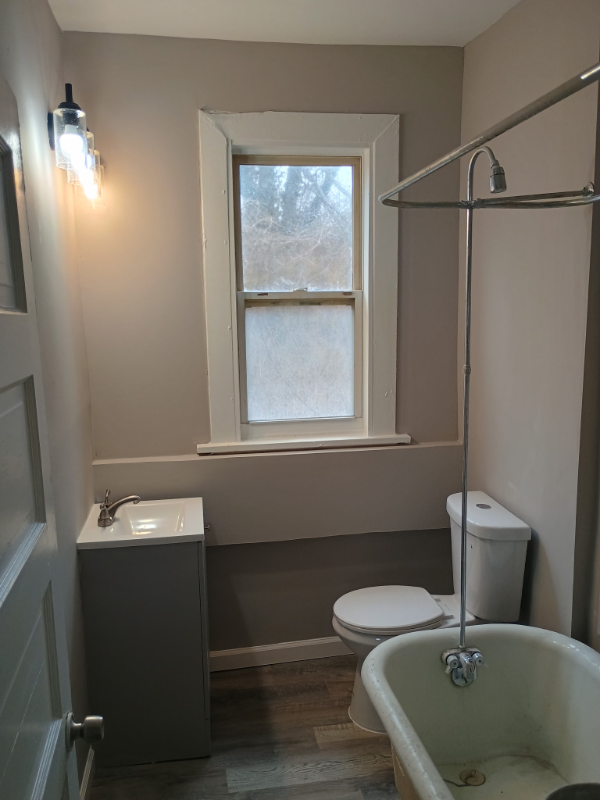 1266 Amherst Pl #2ndFL - Photo 6 of 9