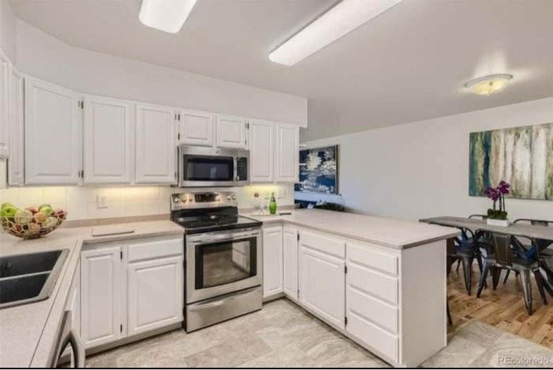 3378 W Saratoga Ave - Photo 4 of 8