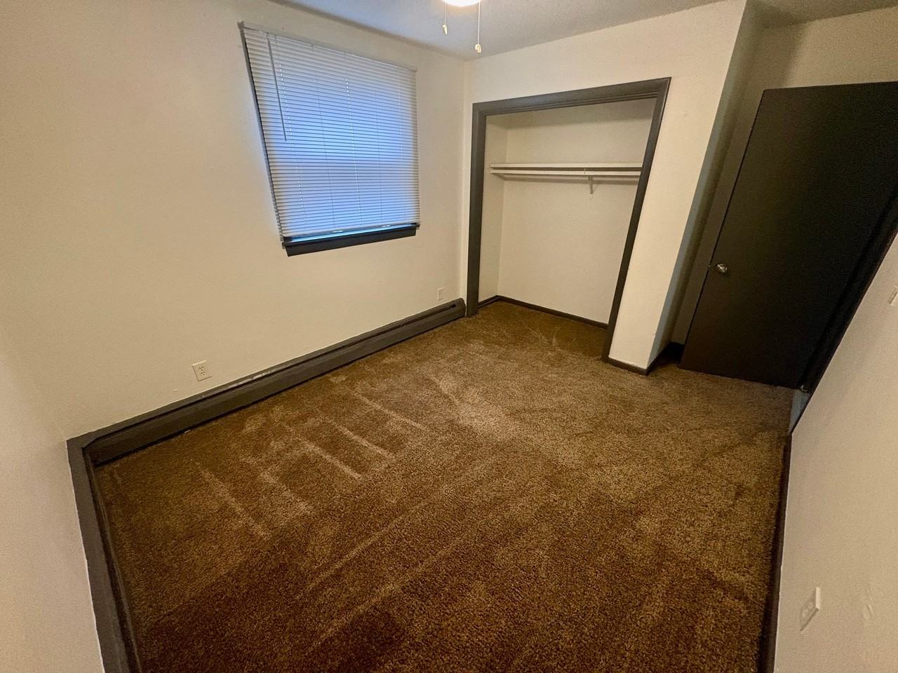 1809 Arlington Ave #3 - Photo 7 of 9