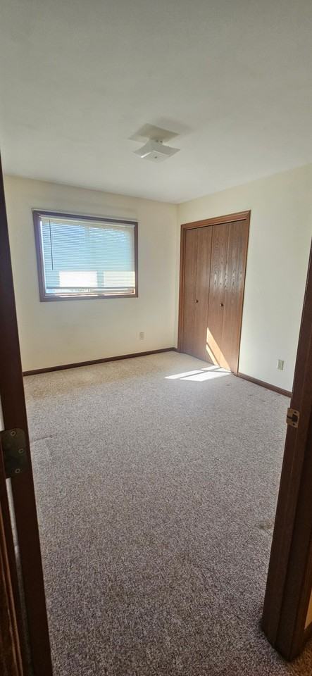 314 Shane Ct #4 - Photo 7 of 8