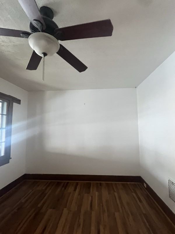 806 N 3rd St - Photo 2 of 13