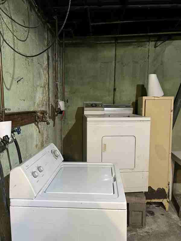 806 N 3rd St - Photo 3 of 13