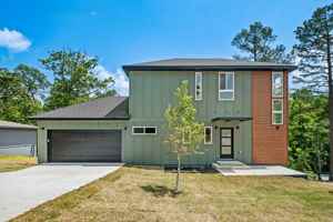 featured image of 2 Brightling Ln