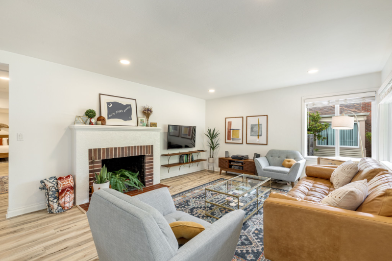 8626 13th Ave Sw - Photo 6 of 20