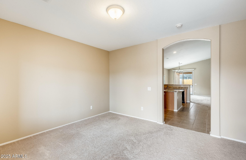 1979 N Vista Ln - Photo 2 of 14