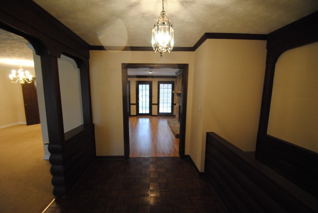 1260 St Lawrence Dr - Photo 2 of 10