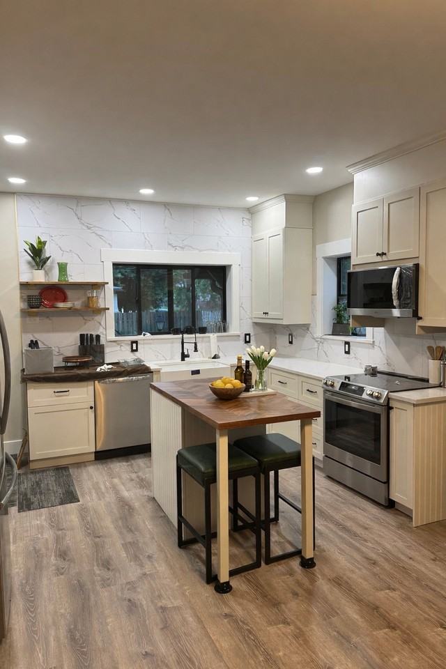 2622 Ridge Ave - Photo 2 of 2