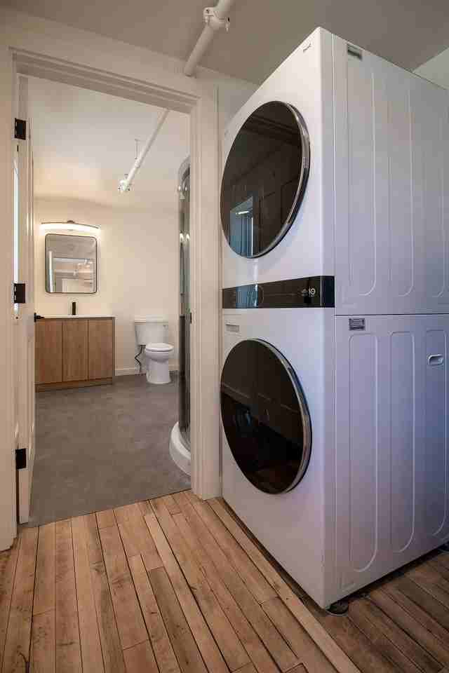 79 Main St #301 - Photo 3 of 4