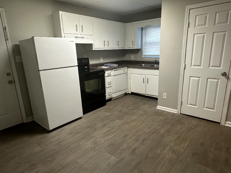 219 W Flower St #C1 - Photo 5 of 12