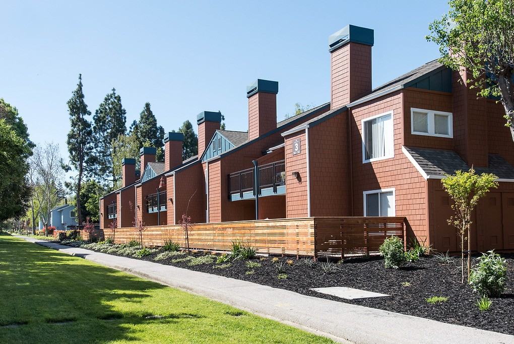 Summerhill Park - Photo 5 of 29