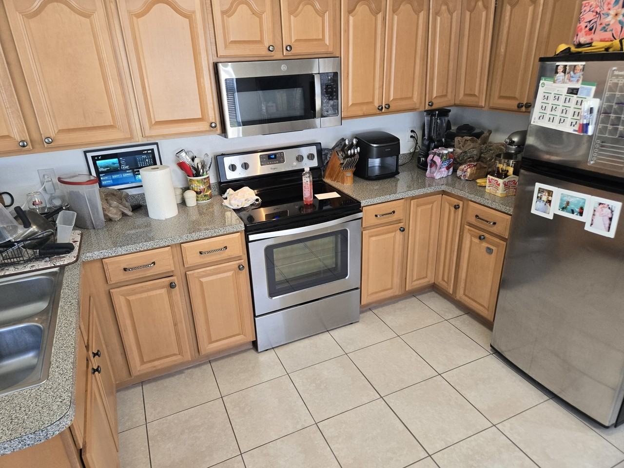 530 Freeport Ave N #1 - Photo 3 of 10