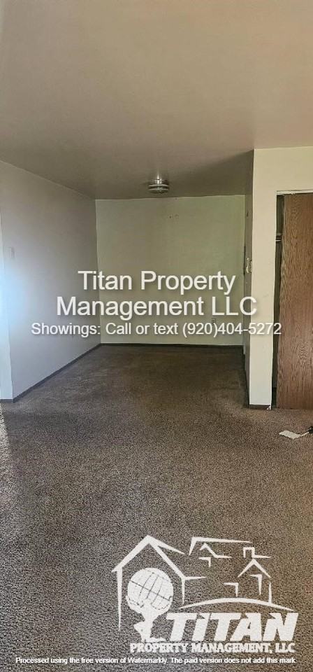 300 East Morning Glory Drive - Photo 4 of 6