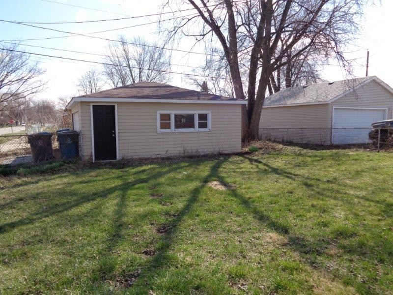 14401 Kolin Ave - Photo 2 of 15