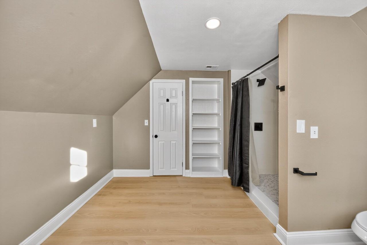 512 Mason Ave - Photo 5 of 10