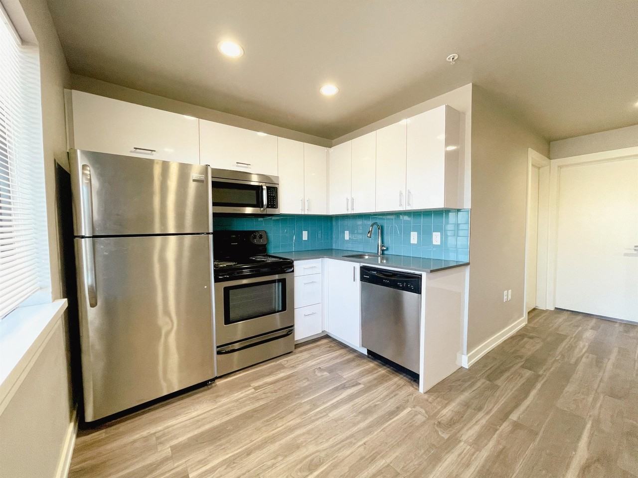 The Vic - East - Photo 3 of 24