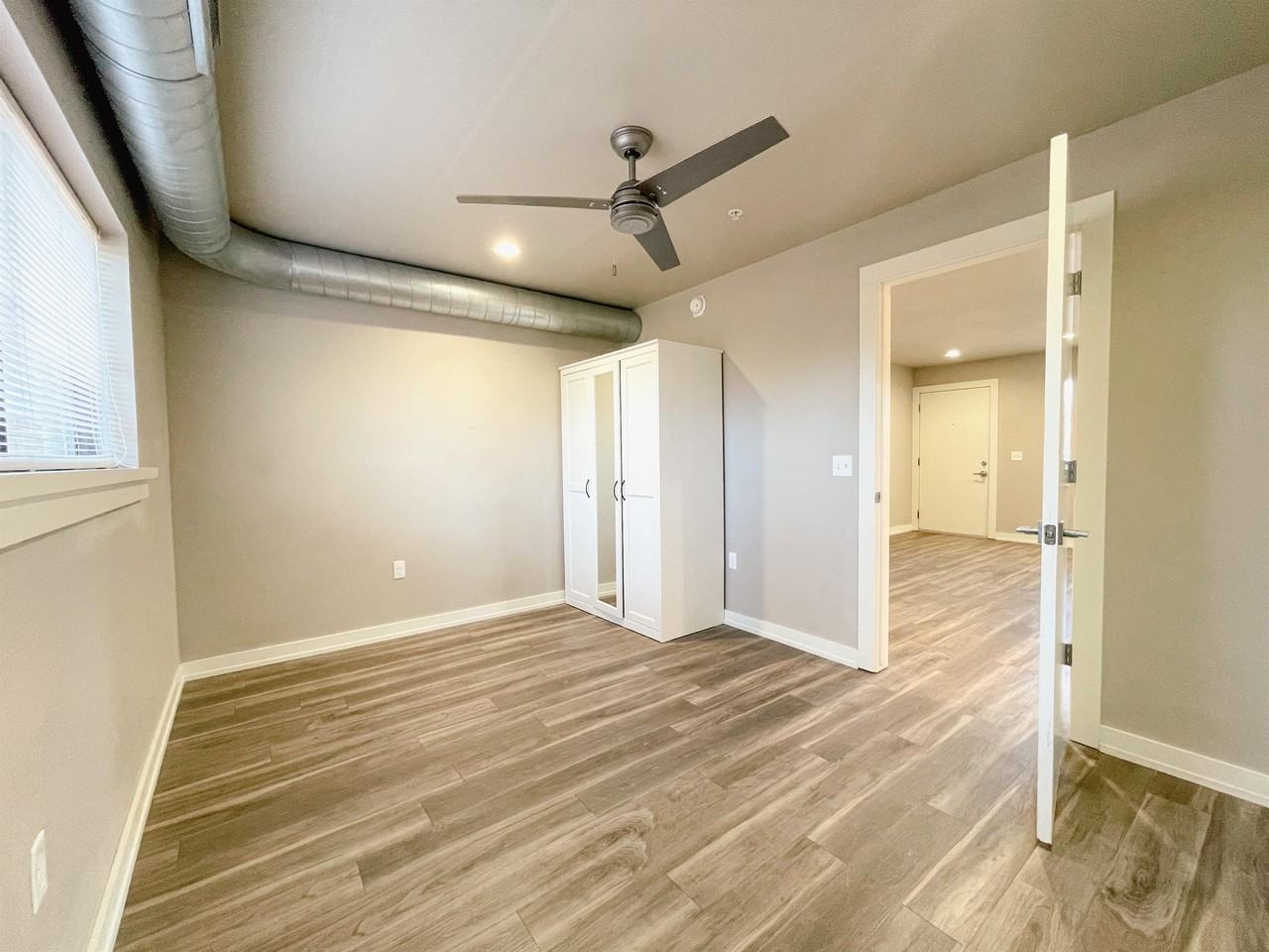 The Vic - East - Photo 7 of 24