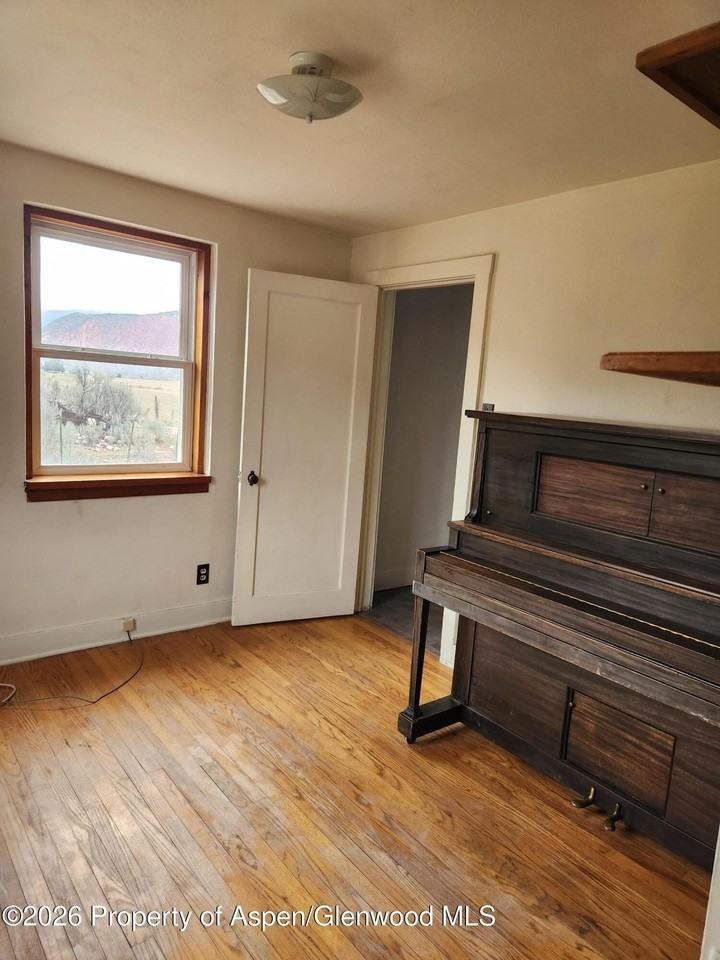 4913 Highway 82 - Photo 6 of 15