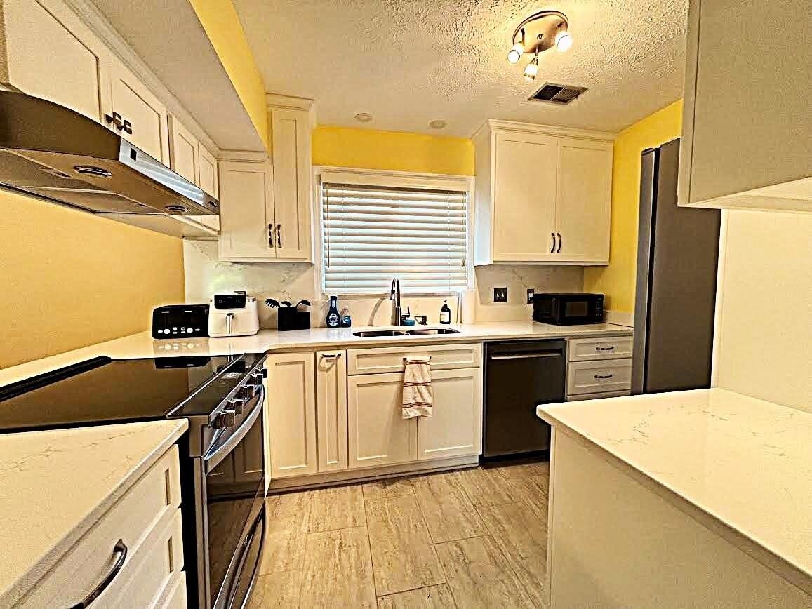 5 The Corners Drive SW - Photo 5 of 15