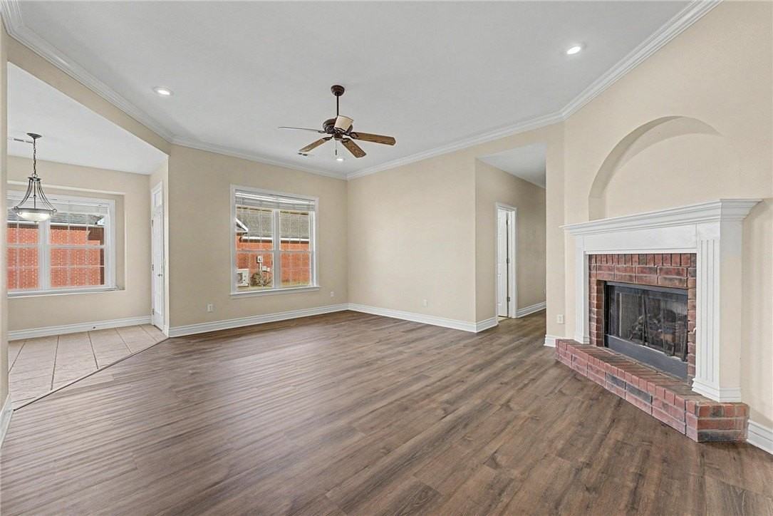 6537 Harvey Jones Ave - Photo 2 of 31