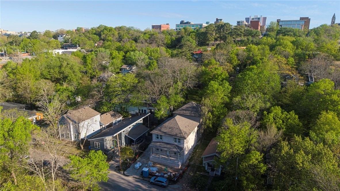 18 E 4th St - Photo 4 of 5