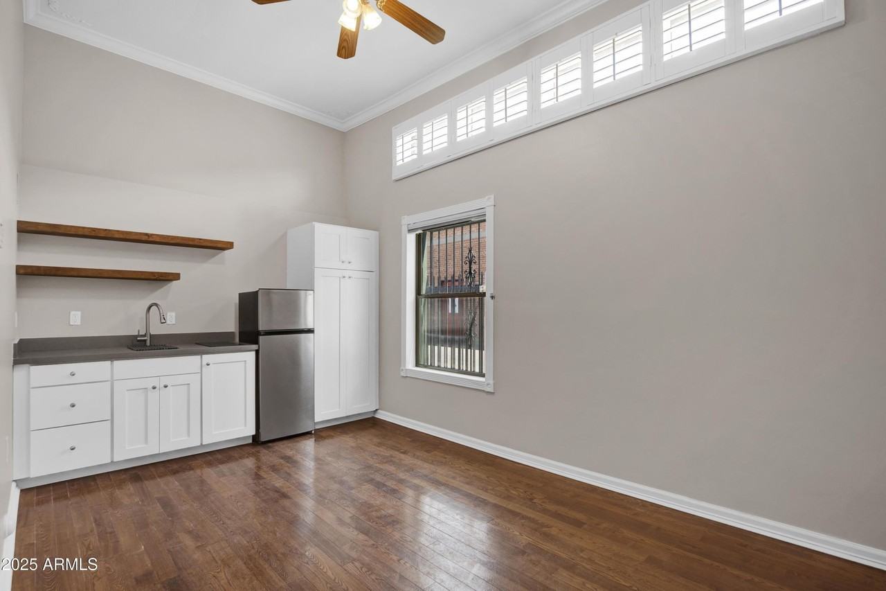 5753 W Glendale Ave Apt 103 #103 - Photo 2 of 15