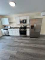 featured image of 10 Boulder Dr