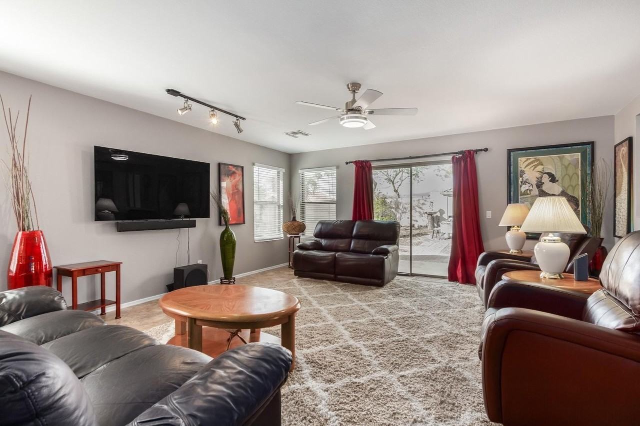 13864 W Ironwood St - Photo 6 of 24