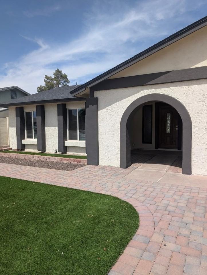 1016 W Manhatton Dr - Photo 3 of 19