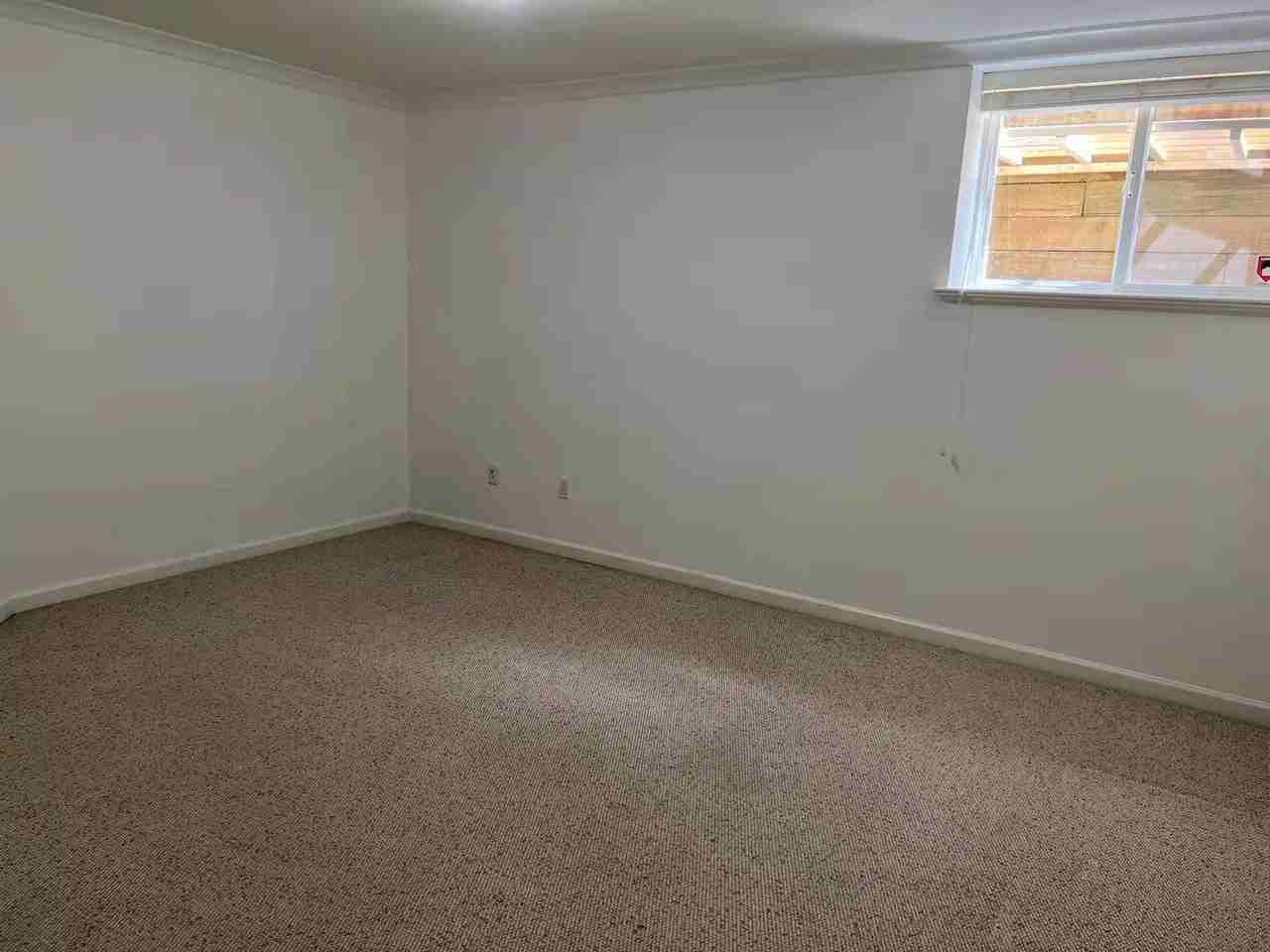 13167 14A Avenue - Photo 7 of 12