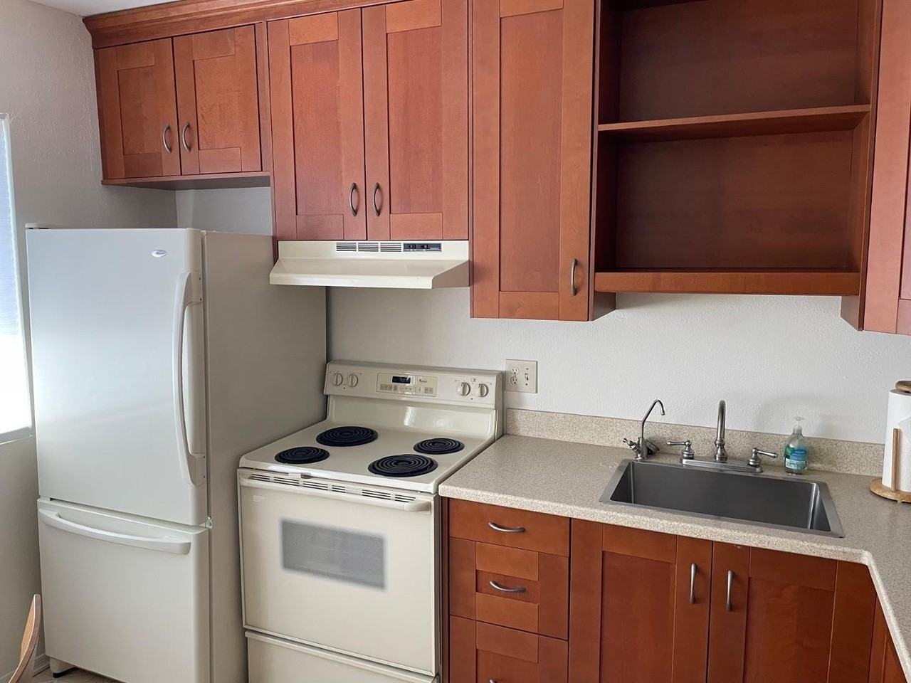 749 E Montebello Ave #232 - Photo 5 of 17