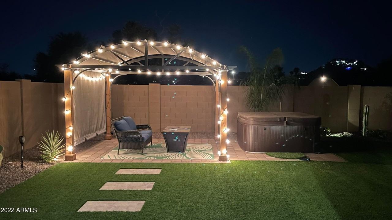 19460 N 27th Pl - Photo 4 of 21