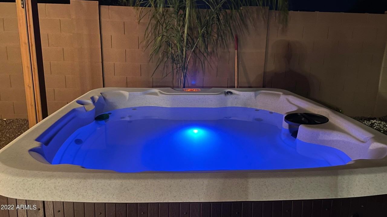 19460 N 27th Pl - Photo 7 of 21