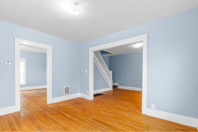35 Auburn Ave #35 - Photo 3 of 9